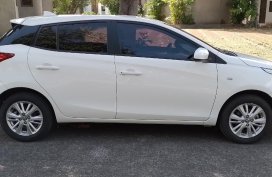 White Toyota Yaris 2018 for sale in Parañaque