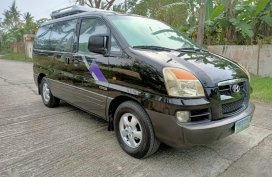Selling Black Hyundai Starex 2005 in Mataasnakahoy