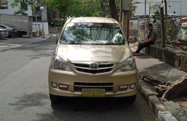 Selling Golden 2011 Toyota Avanza MPV affordable price