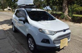 SELLING 2015 White Ford EcoSport 1.5 L Trend AT