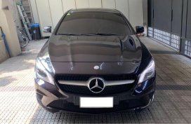 Grey Mercedes-Benz 180 2016 for sale in Automatic