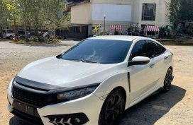 Selling Pearl White Honda Civic 2016 in Pateros