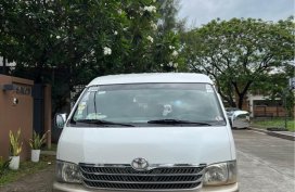 White Toyota Hiace Super Grandia 2010 for sale in Quezon 
