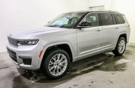 White Jeep Grand Cherokee 2021 for sale in Valenzuela
