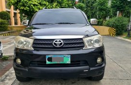 Selling Black Toyota Fortuner 2010 in Pasig