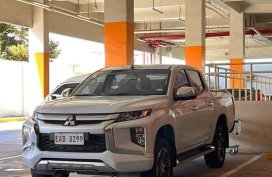 White Mitsubishi Strada 2019 for sale in Marikina