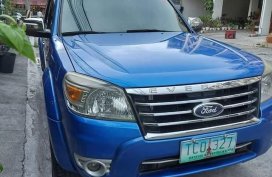 Selling Blue Ford Everest 2011 in Cainta