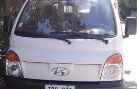 Selling White Hyundai H-100 2012 in Quezon