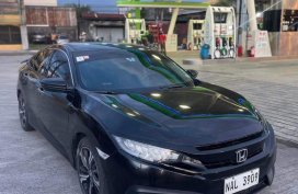 Selling Black Honda Civic 2017 in Malabon