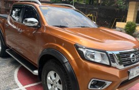Orange Nissan Navara 2017 for sale in Quezon 