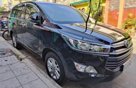 Silver Toyota Innova 2017 for sale in Makati 