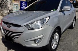 Selling Silver Hyundai Tucson 2010 in Angeles