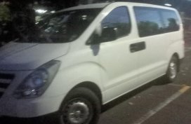 White Hyundai Starex 2017 for sale in Pasig 