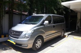 Silver Hyundai Starex 2013 for sale in Quezon 