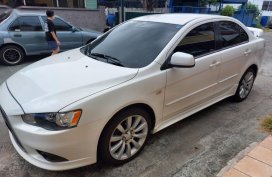 White Mitsubishi Lancer 2011 for sale in Las Pinas