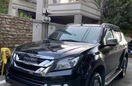 Black Isuzu MU-X 2017 for sale in Marikina 