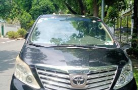 Sell Black 2011 Toyota Alphard in Taguig