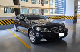 Selling 2nd hand 2009 Lexus Ls460l Sedan in Black