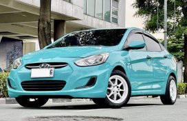 Sell Blue 2015 Hyundai Accent in Makati