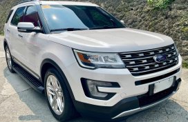 White Ford Explorer 2017 for sale in Pasig