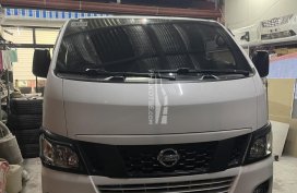 Well kept 2016 Nissan NV350 Urvan 2.5 Standard 18-seater MT for sale