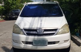 RUSH! FOR SALE! 2007 Toyota Innova  2.0 J Gas MT