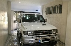 MITSUBISHI PAJERO 4X4 AUTOMATIC