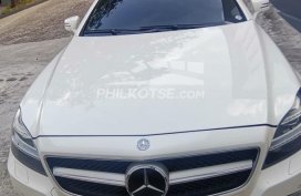Sell used White 2012 Mercedes-Benz CLS-Class Sedan