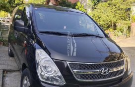  Selling Black 2010 Hyundai Grand Starex Van by verified seller