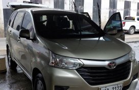 Selling used 2018 Toyota Avanza  1.3 E M/T in Beige