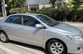 Toyota Altis 1.6E Manual, Silver Girl owner