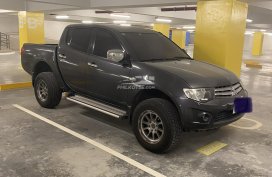 Mitsubishi Strada Pick-up GLX V2 AT