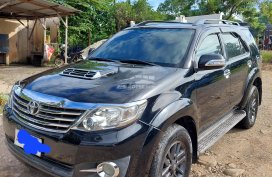 Fortuner 2.4 G DIESEL 4X2 AT
