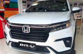Lowest DP & Exclusive freebies!  2023 HONDA BR-V 1.5 VX Honda Sensing A/T 
