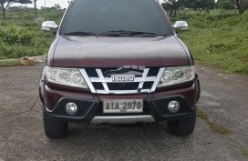 2014 Isuzu Sportivo X / For Sale 