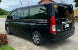 Toyota GL Grandia 2019