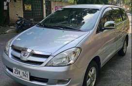 Selling Silver Toyota Innova 2.0 G M/T Dec 2008 model by first owner; low mileage Quezon City owner