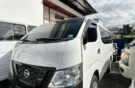 Selling repossessed 2021 Nissan NV350 Urvan 2.5 Standard 18-seater MT in White