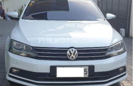 Second hand 2016 Volkswagen Jetta  1.6 TDI DIESEL AUTOMATIC for sale in good condition