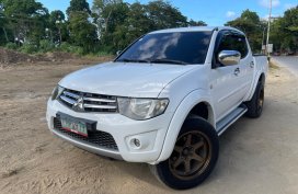 Mitsubishi Strada GLS 4x4 MT 2012
