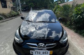 2nd hand 2011 Hyundai Accent Sedan in good condition