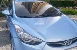 2012 Hyundai Elantra AT