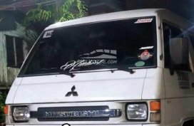 2010 Mitsubishi L300 Versa Van