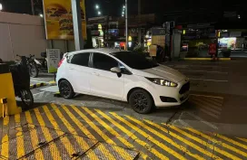 Ford Fiesta 2016 Rush Sale!!!
