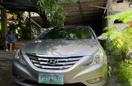 Hyundai Sonata 2011 Premium AT Trans w/ Paddle Shifter