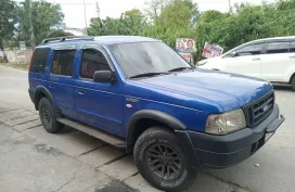 Selling used 2004 Ford Everest  in Blue