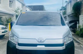 2024 COMMUTER DELUXE