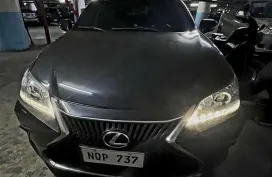 Sell 2010 Lexus Es 350  in Black
