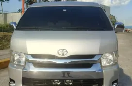 2016 Toyota GL Grandia