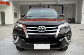 2018 Toyota Fortuner V A/T in excellent condition! 
